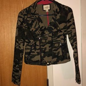 Camo jacket!!
